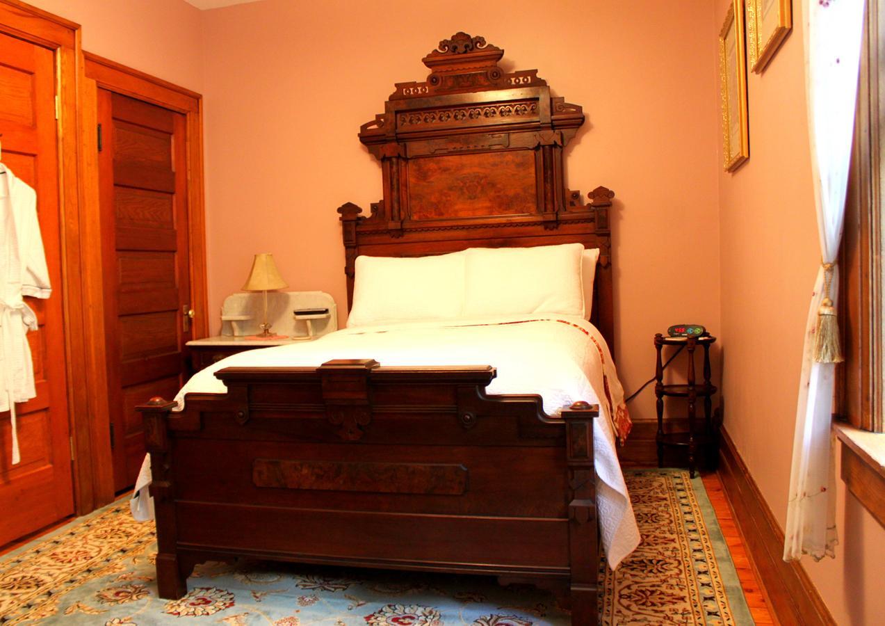Himelhoch Bed & Breakfast Caro ภายนอก รูปภาพ